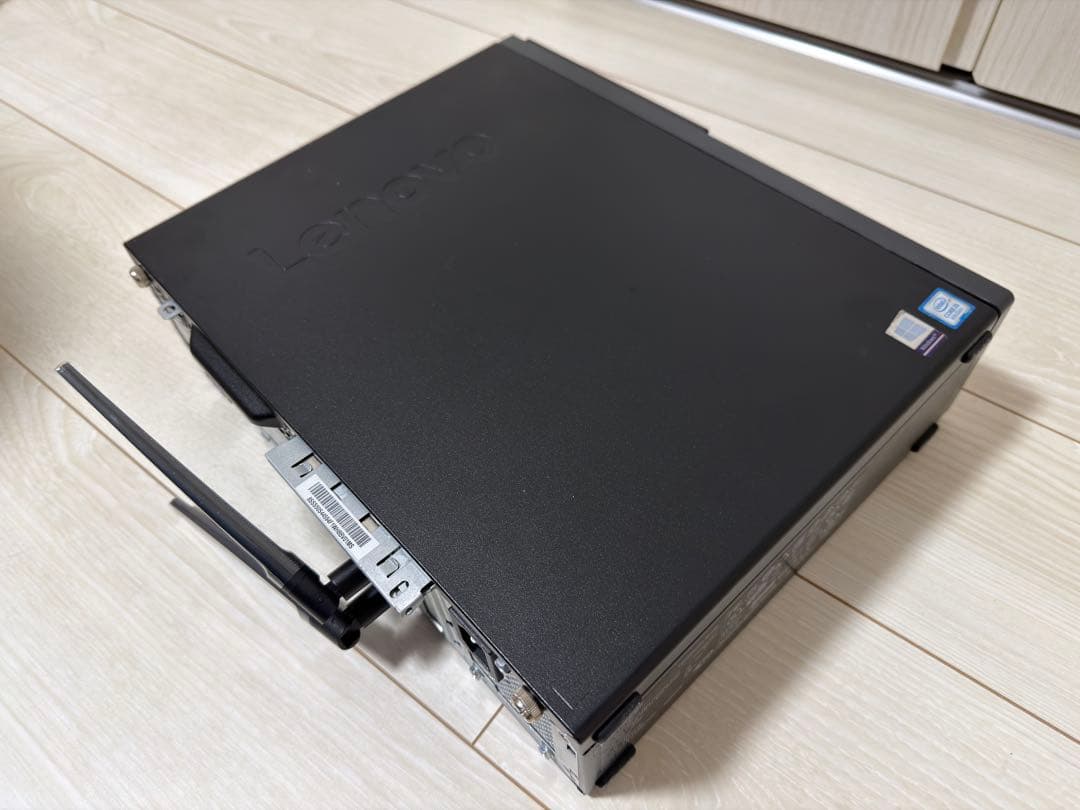 Lenovo ThinkCentre M720s i5-8400 8GB 美品