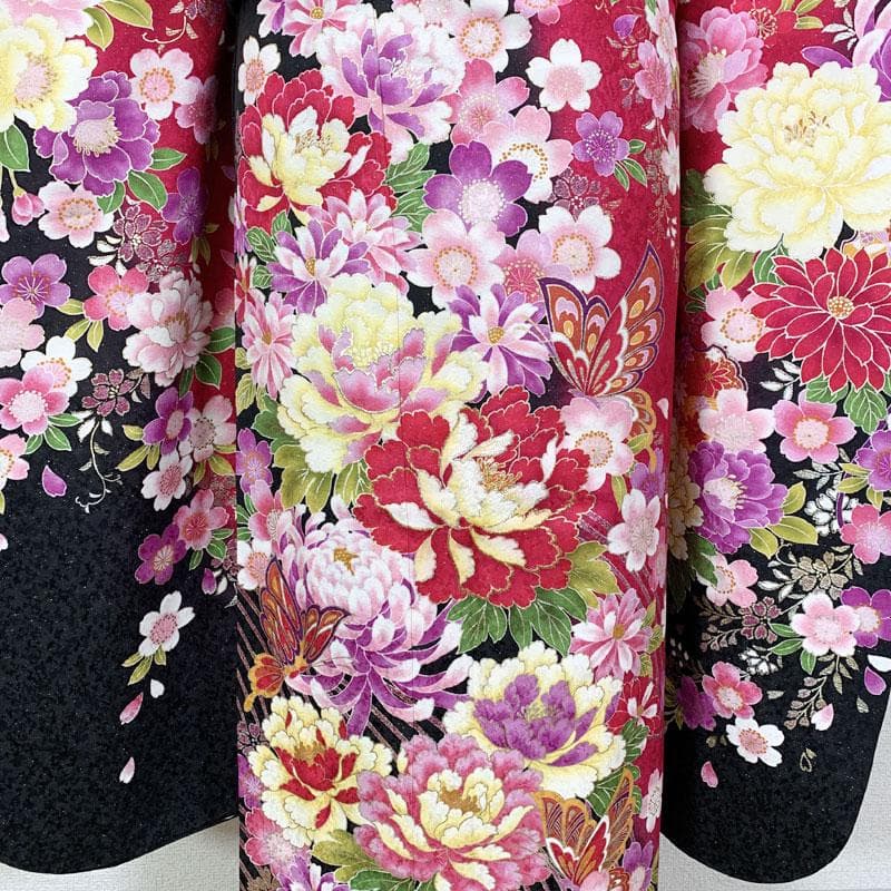 512z13☆振袖 身幅広め 銀通し 古典柄 ラメ刺繍☆美品 成人式 結婚式