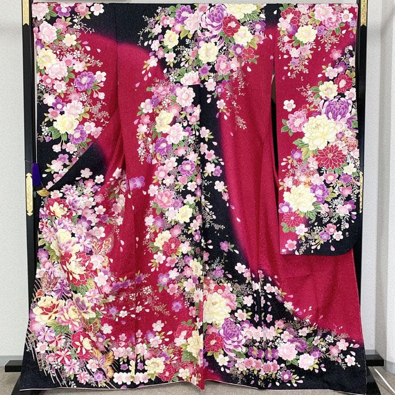 512z13☆振袖 身幅広め 銀通し 古典柄 ラメ刺繍☆美品 成人式 結婚式