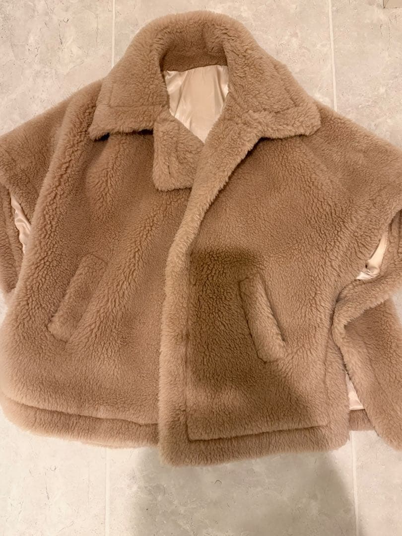 ベアポンチョ アルパカ素材 テディ ケープ MaxMaraお好きな方