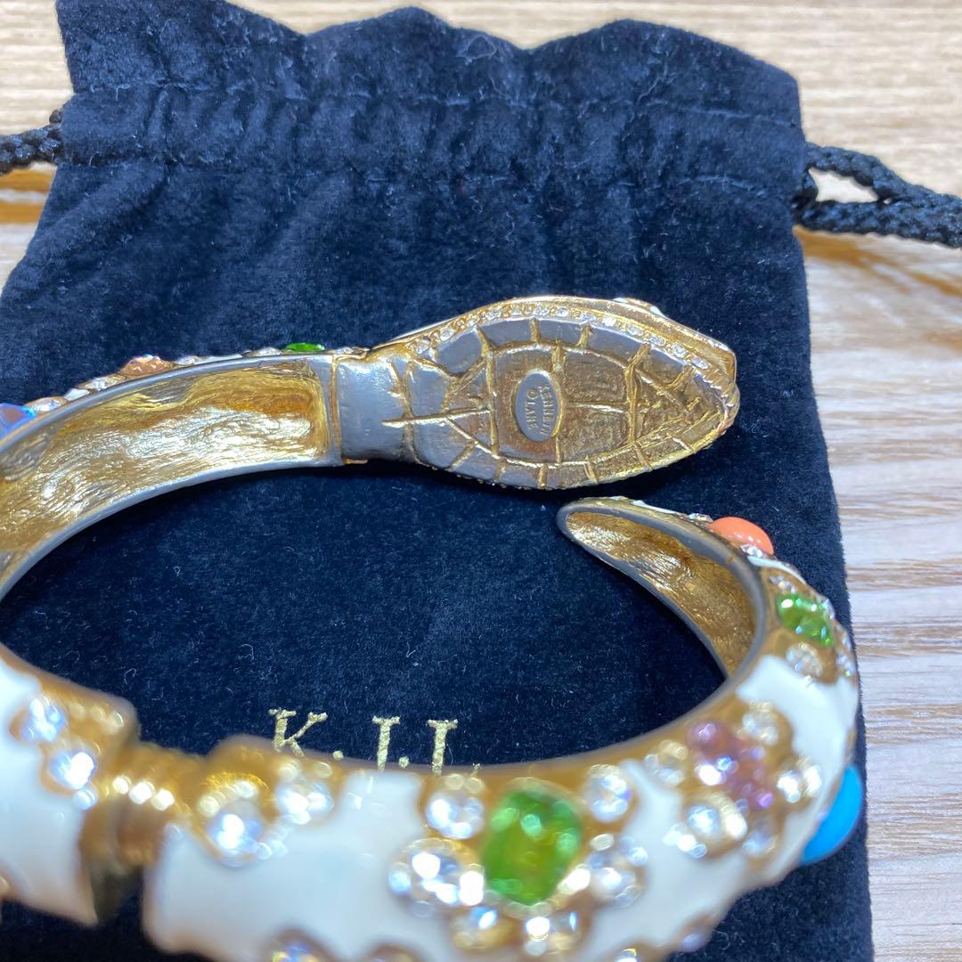 K.J.L バングル ホワイト 花柄カラーストーン　スネーク