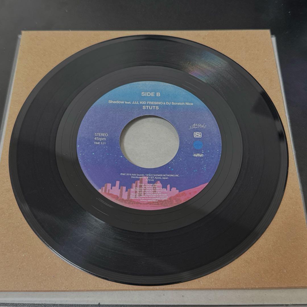 STUTS 夜を使いはたして feat.PUNPEE 7インチレコード