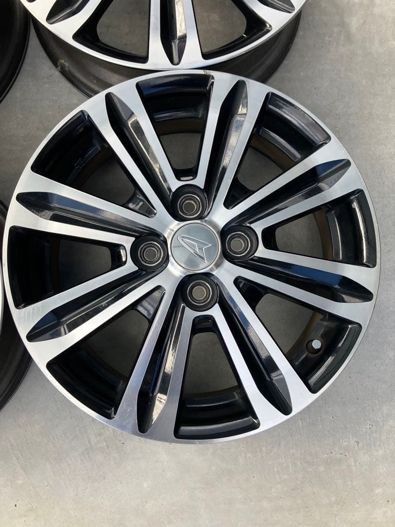 ダイハツ 純正 15インチアルミ 送料込！！最終金額！！