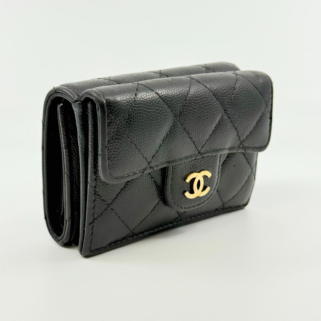 CHANEL シャネル 三つ折り財布　 スモールウォレット キャビアスキン