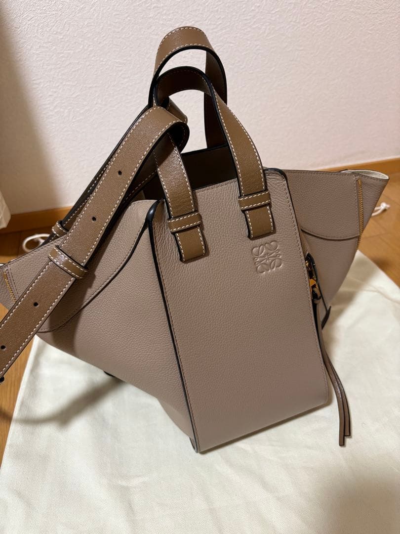 LOEWE ハンモックスモール(ベージュ レザー 2way)