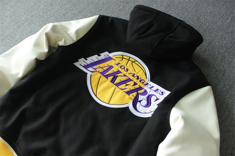 NBA ロサンゼルス レイカーズ 袖レザー 刺繍 フード付きスタジャン M