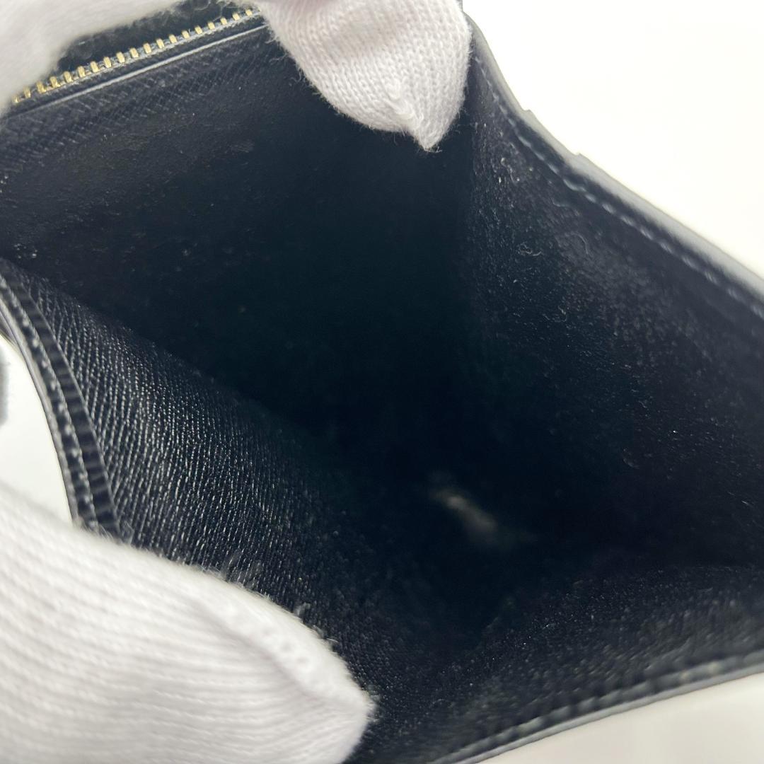 LOUIS VUITTON エピレザー 二つ折り財布 ブラック