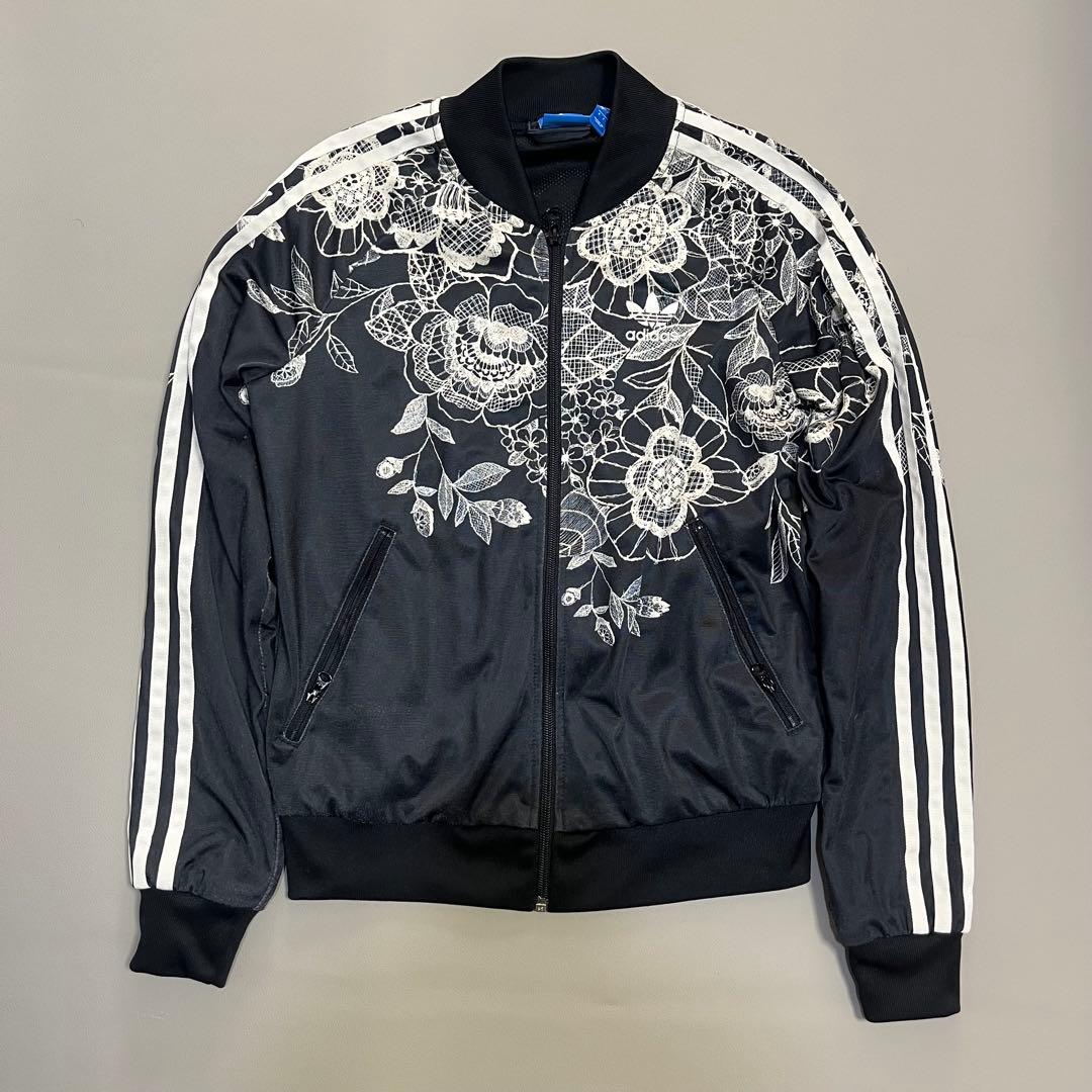 adidas アディダス花柄刺繍 ブラックジャージ　M