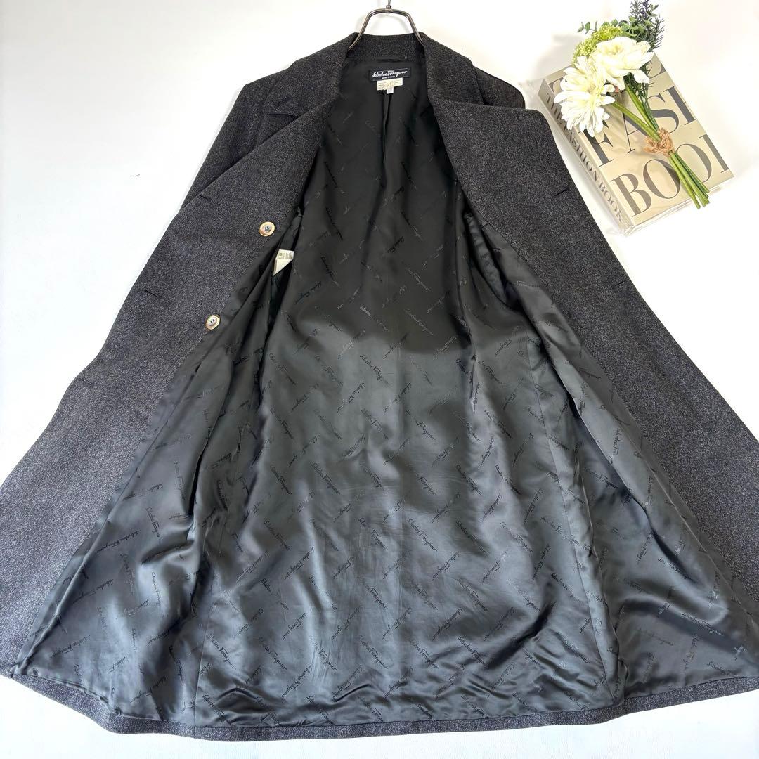 【美品】サルヴァドーレフェラガモ ダブルチェスターコート シェルボタン 金ボタン