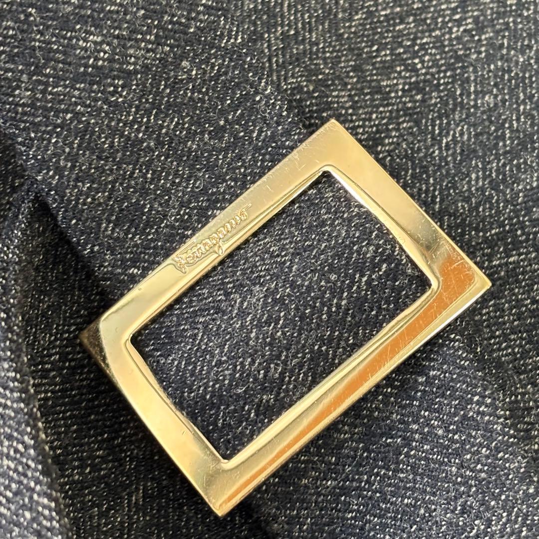 【美品】サルヴァドーレフェラガモ ダブルチェスターコート シェルボタン 金ボタン