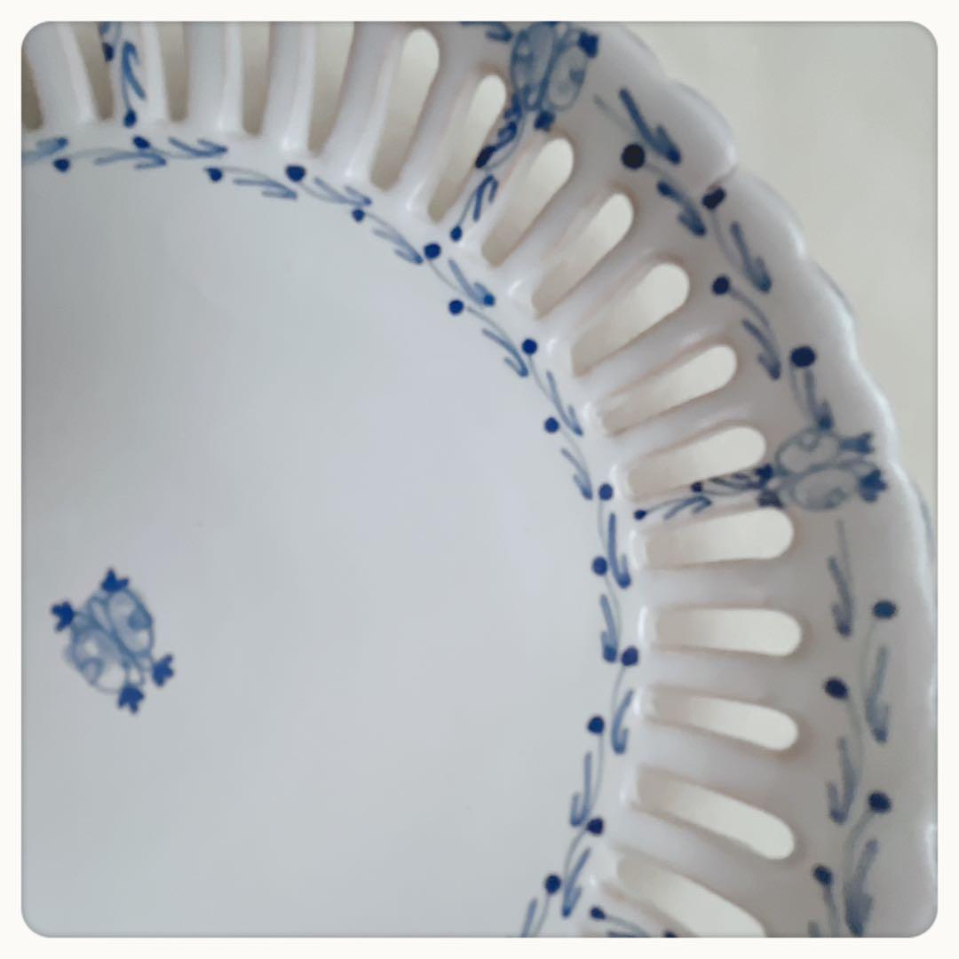 北フランス　ハンドペイント　透かしプレート　ヴィンテージ