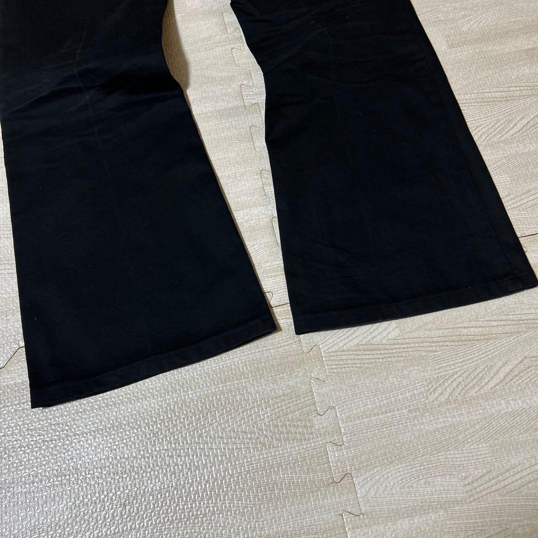 イヴサンローランリヴゴーシュ　フレアチノパンツ　46 BLACK