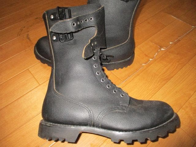 ８０年代　フランス軍　２バックル　コンバットブーツ　ミリタリーブーツ　２８　未使