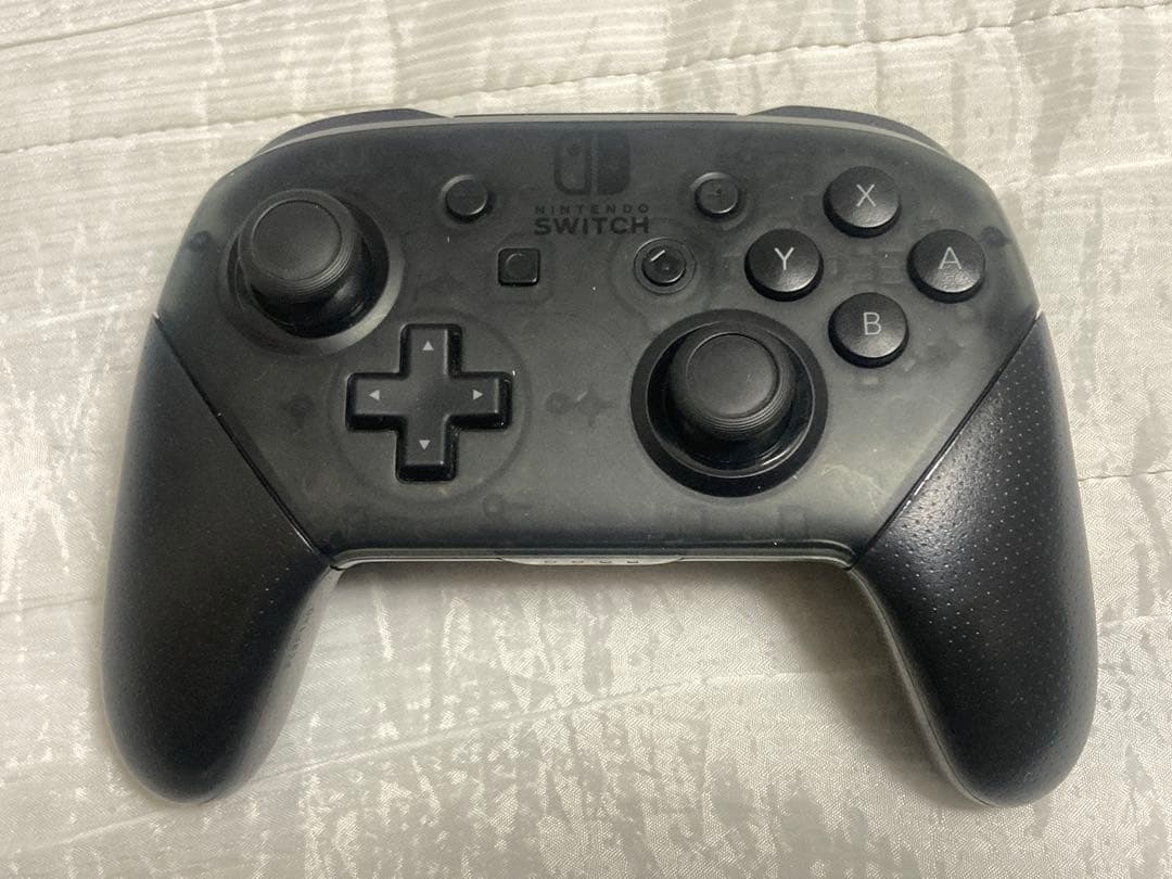 任天堂Switch本体　グレー