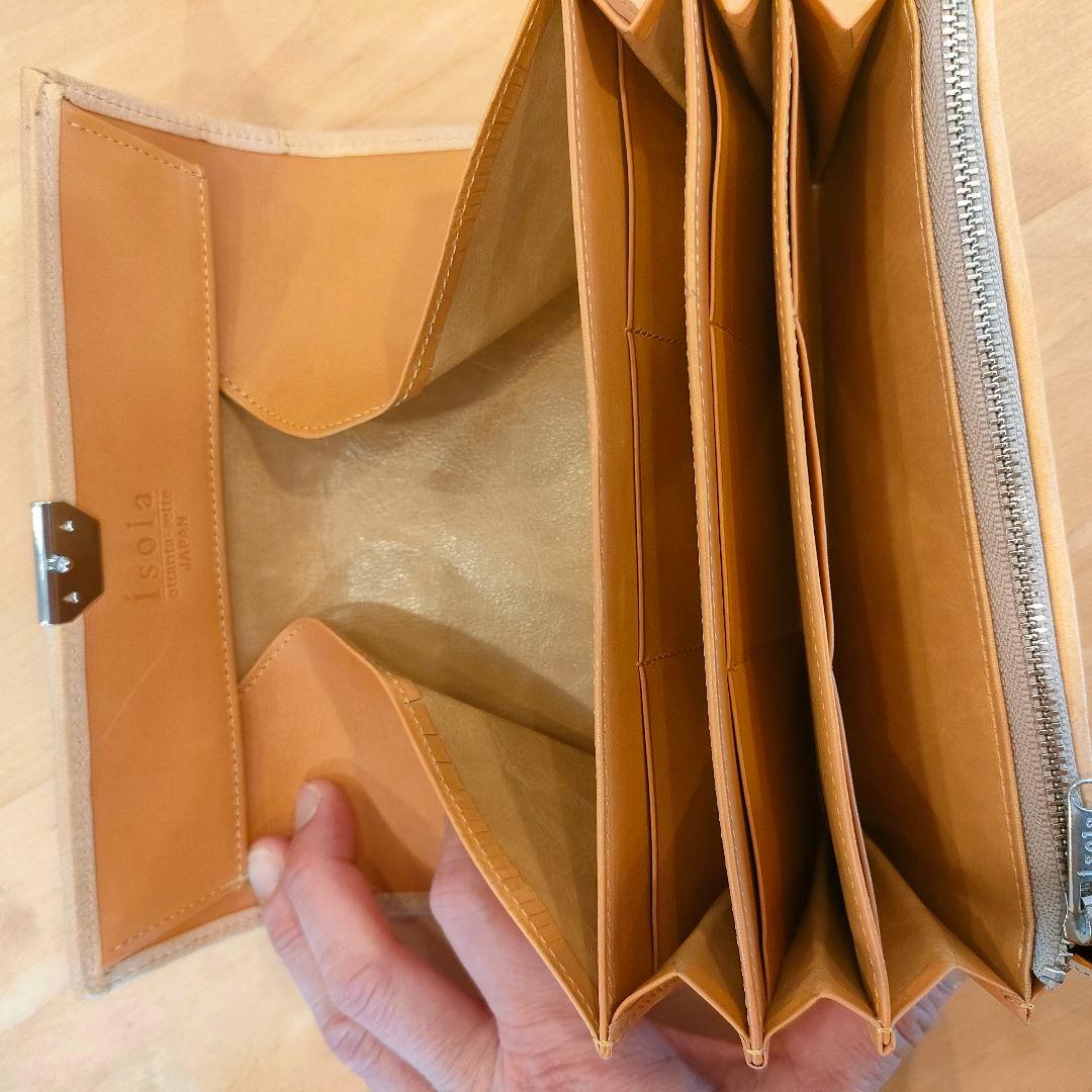新品未使用 isolaギャルソン長財布　カリオカメッシュ三段錠　本革アイソラ財布