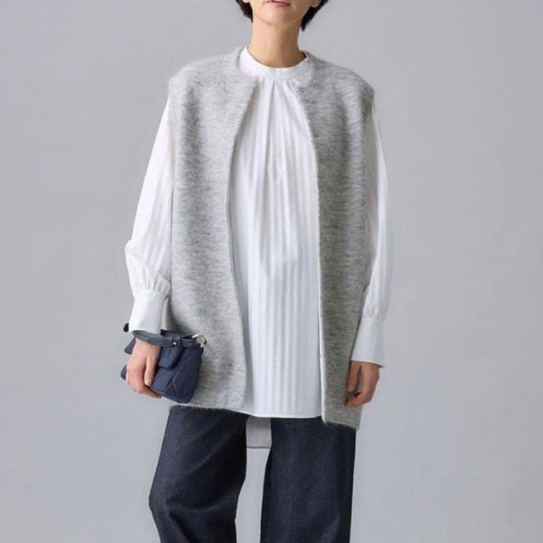 新品タグ付✨　自由区　大きいサイズ44　モヘアニットジレ　ライトグレー　完売品