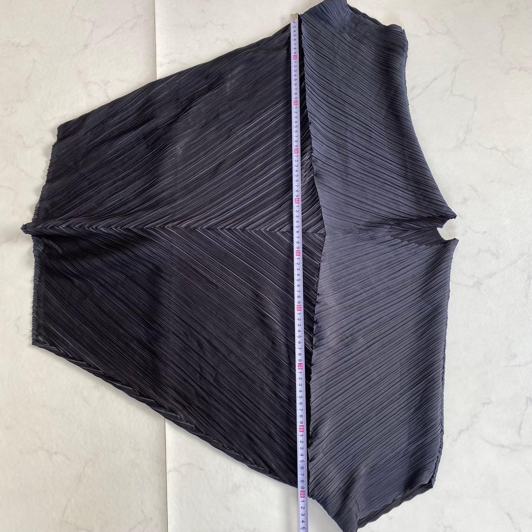 美品★PLEATS PLEASE イッセイミヤケ 半袖カットソー Vネック 3