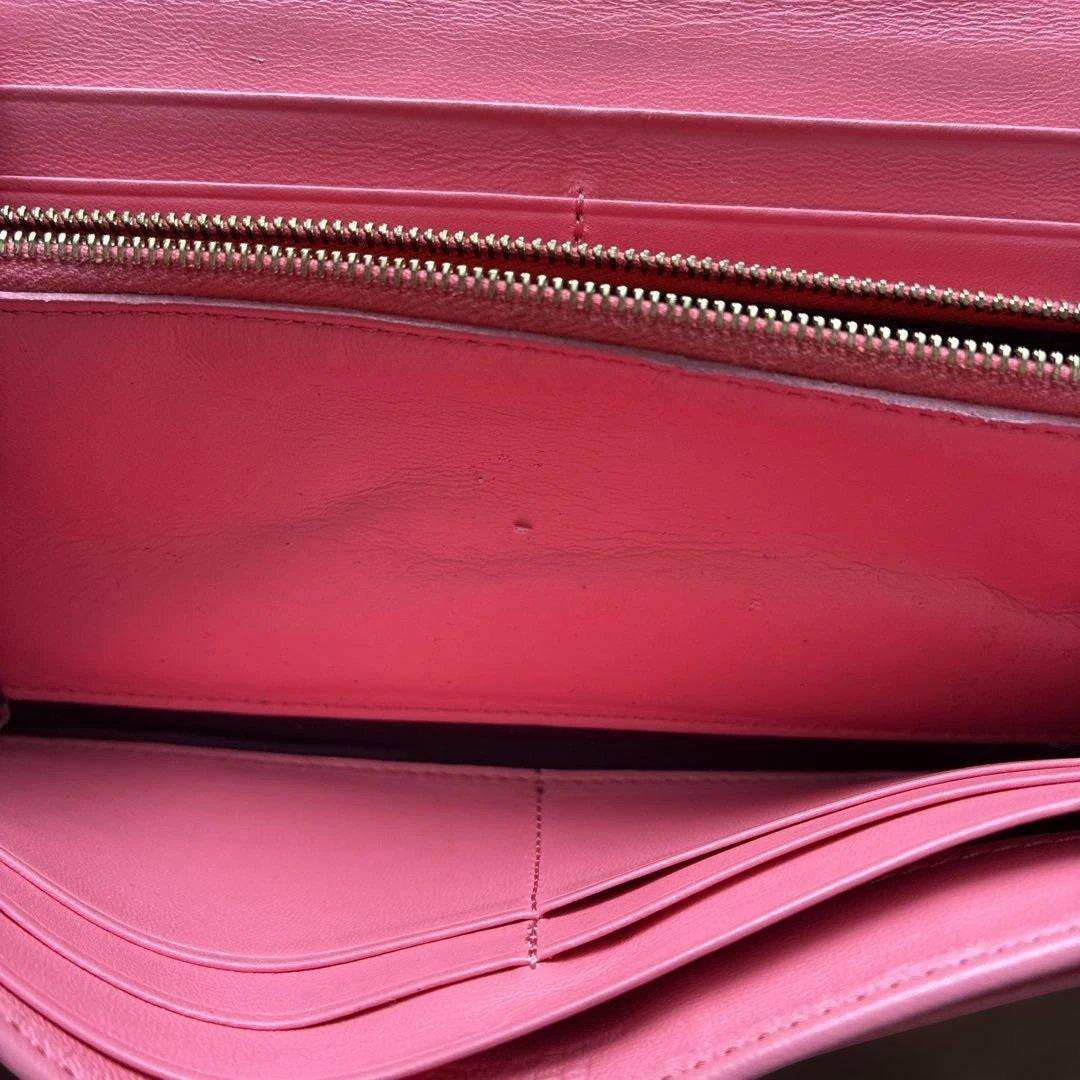 FENDI ピンクレザー 長財布　箱付き