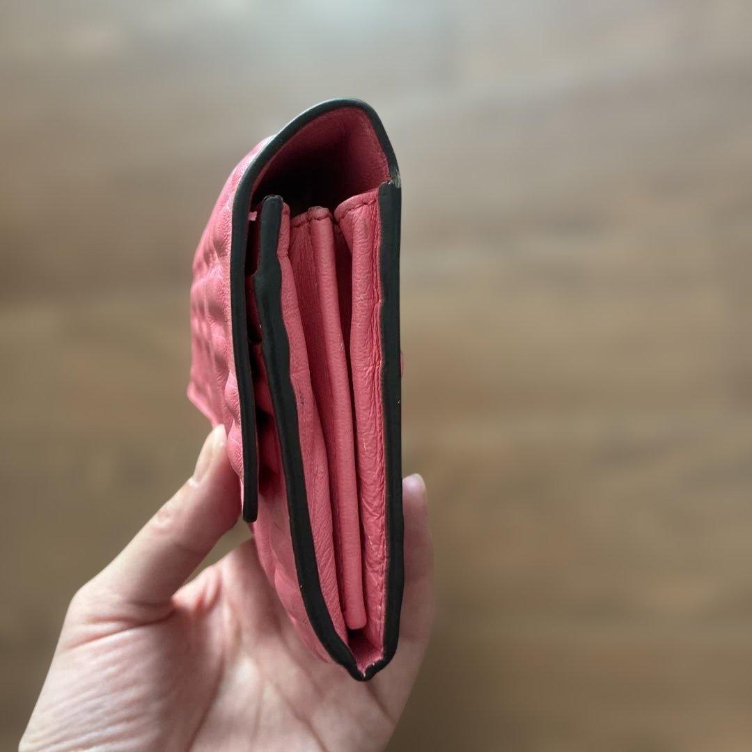 FENDI ピンクレザー 長財布　箱付き