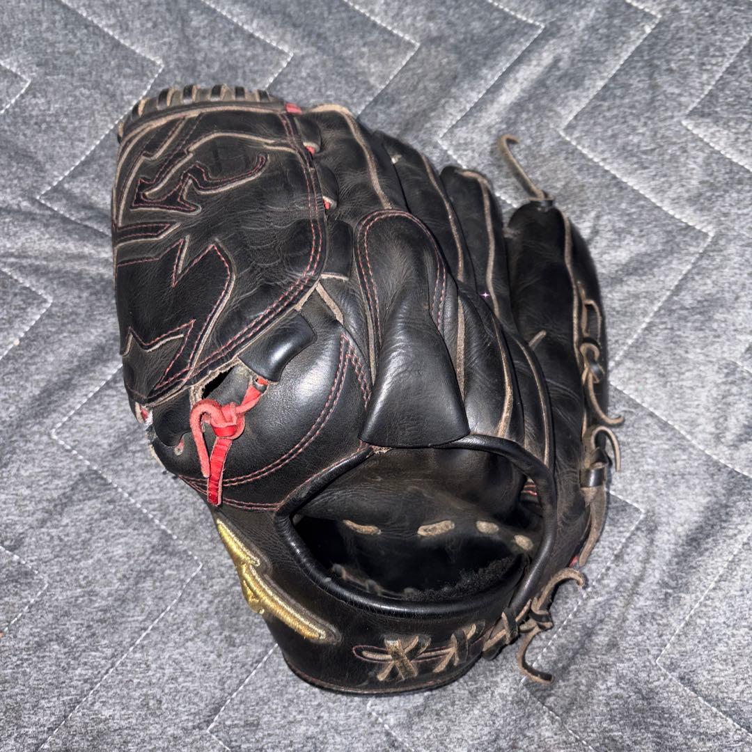 ミズノプロ硬式用左投手用グローブ