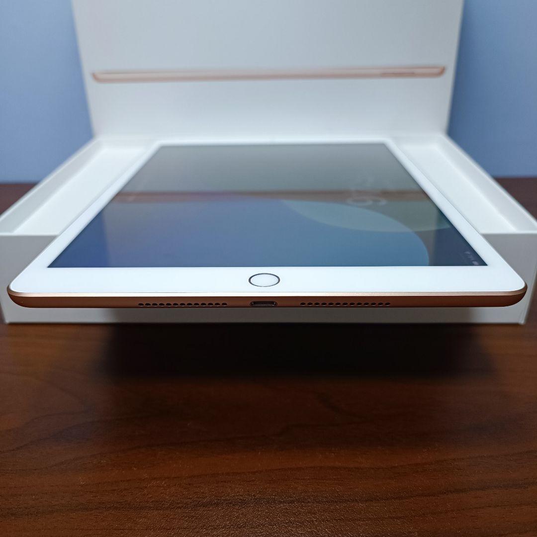 (美品) iPad 10.2 第7世代 WiFi 128GB キーボード付き