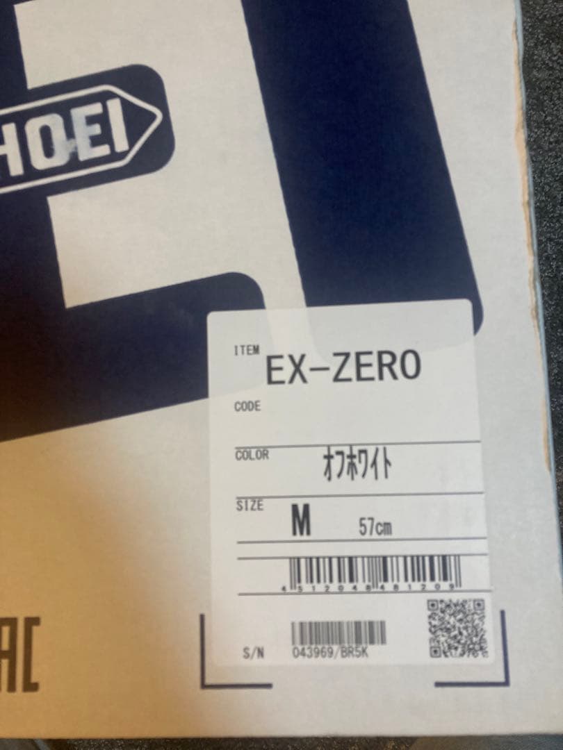 新品未使用品EX-ZERO ヘルメット オフホワイト Mサイズ