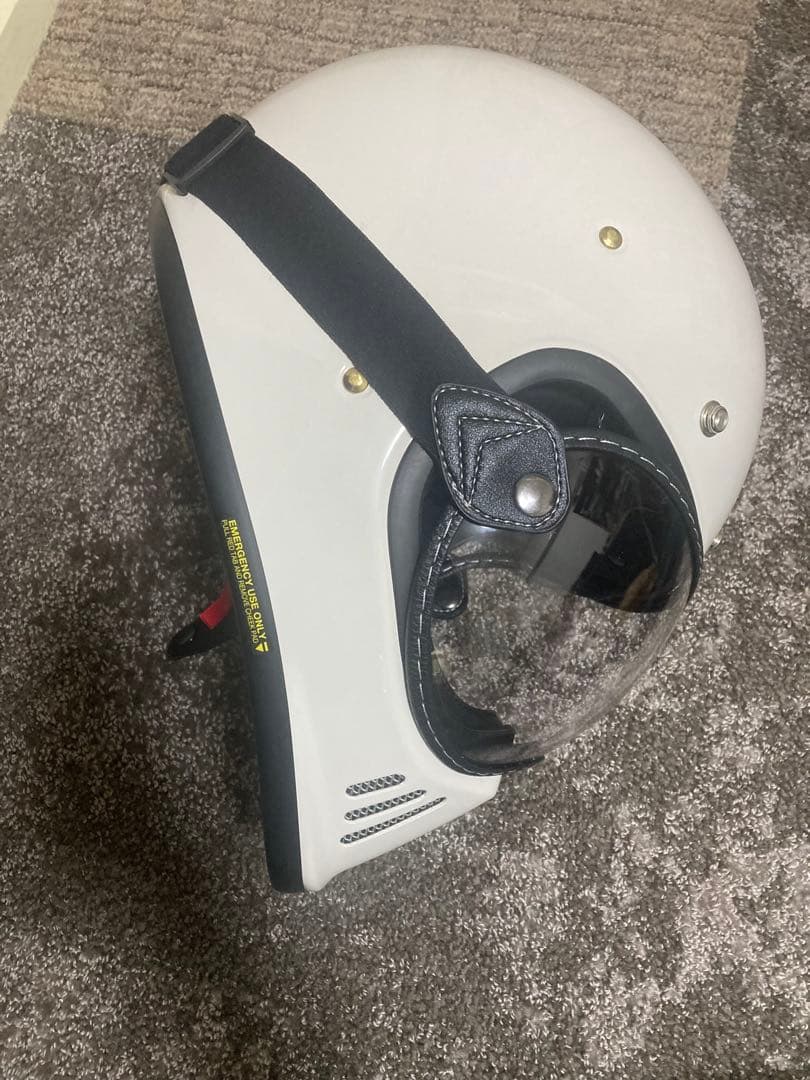 新品未使用品EX-ZERO ヘルメット オフホワイト Mサイズ