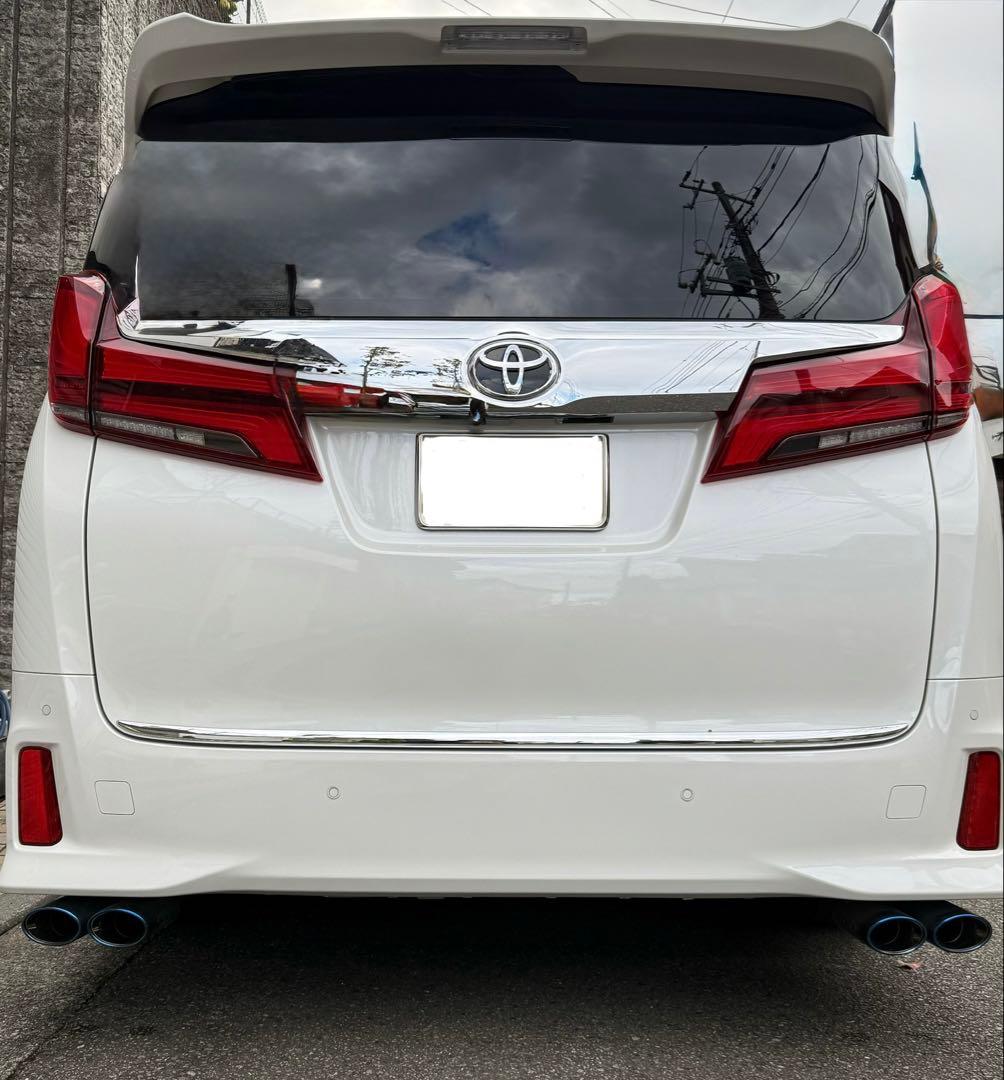 ※1発送も可。アルファード・ヴェルファイアGANADOR ４本出し