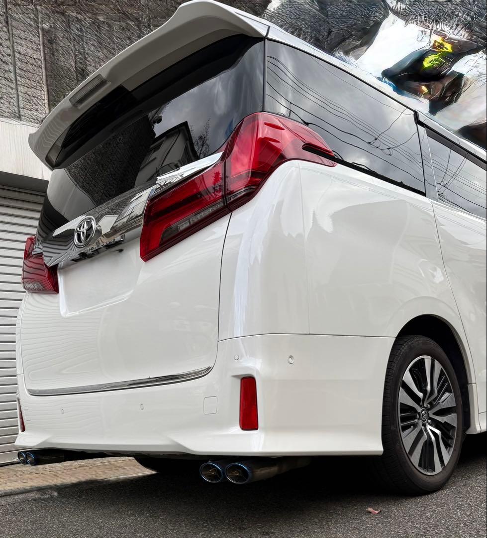 ※1発送も可。アルファード・ヴェルファイアGANADOR ４本出し