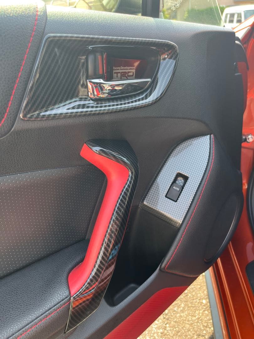 美品 トヨタ86 ZN6 ドアスイッチパネル他 カーボン調ドア周りセット