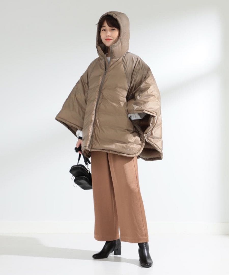 はみこさま専用 未使用級✨Marmot　Ray BEAMS　ダウンポンチョ　別注