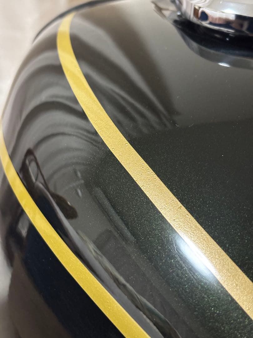 W&C　ゼファー750 ドレミコレクション　外装一式　タンク　未使用