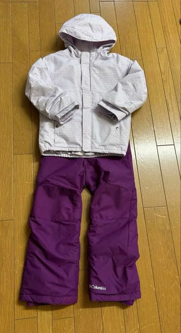 さくらちゃん コロンビア　スキーウェア　120andノースフェイスブーツ