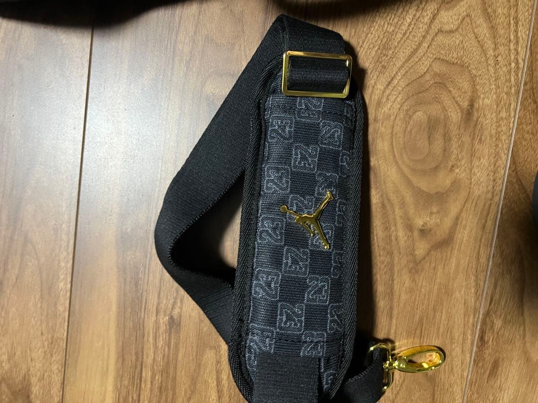 ジョーダンボントンバック