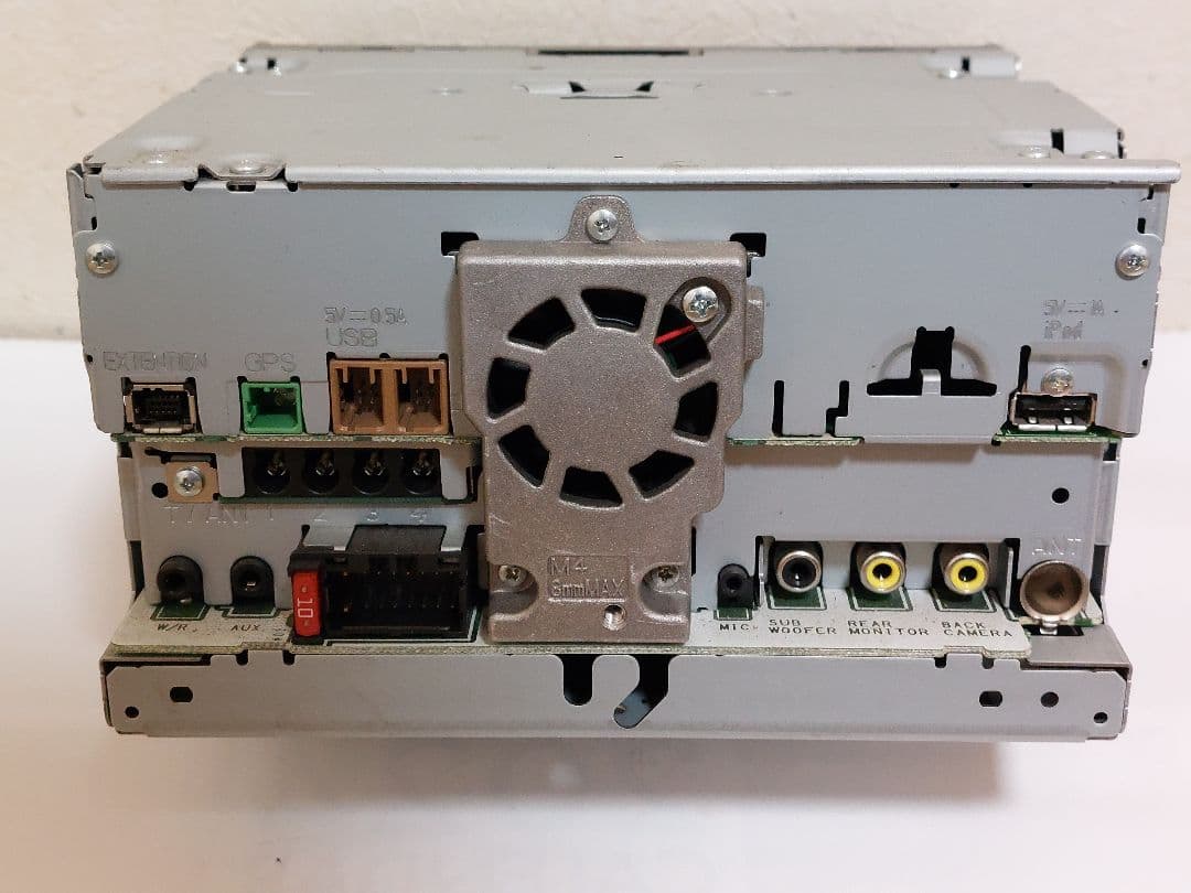 carrozzeria カロッツェリア AVIC-RZ77 2015年 動作良好