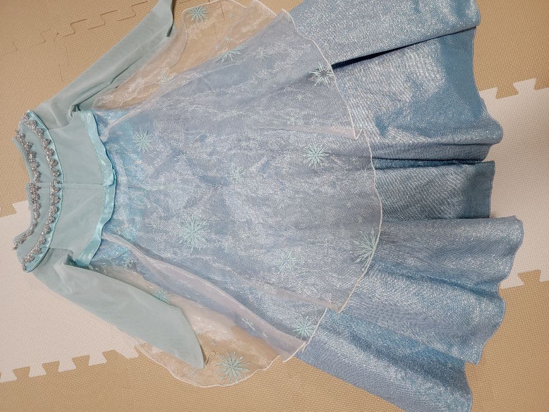 ビビディバビディブティック　ディズニーアナと雪の女王エルサドレス 雪の結晶ピン