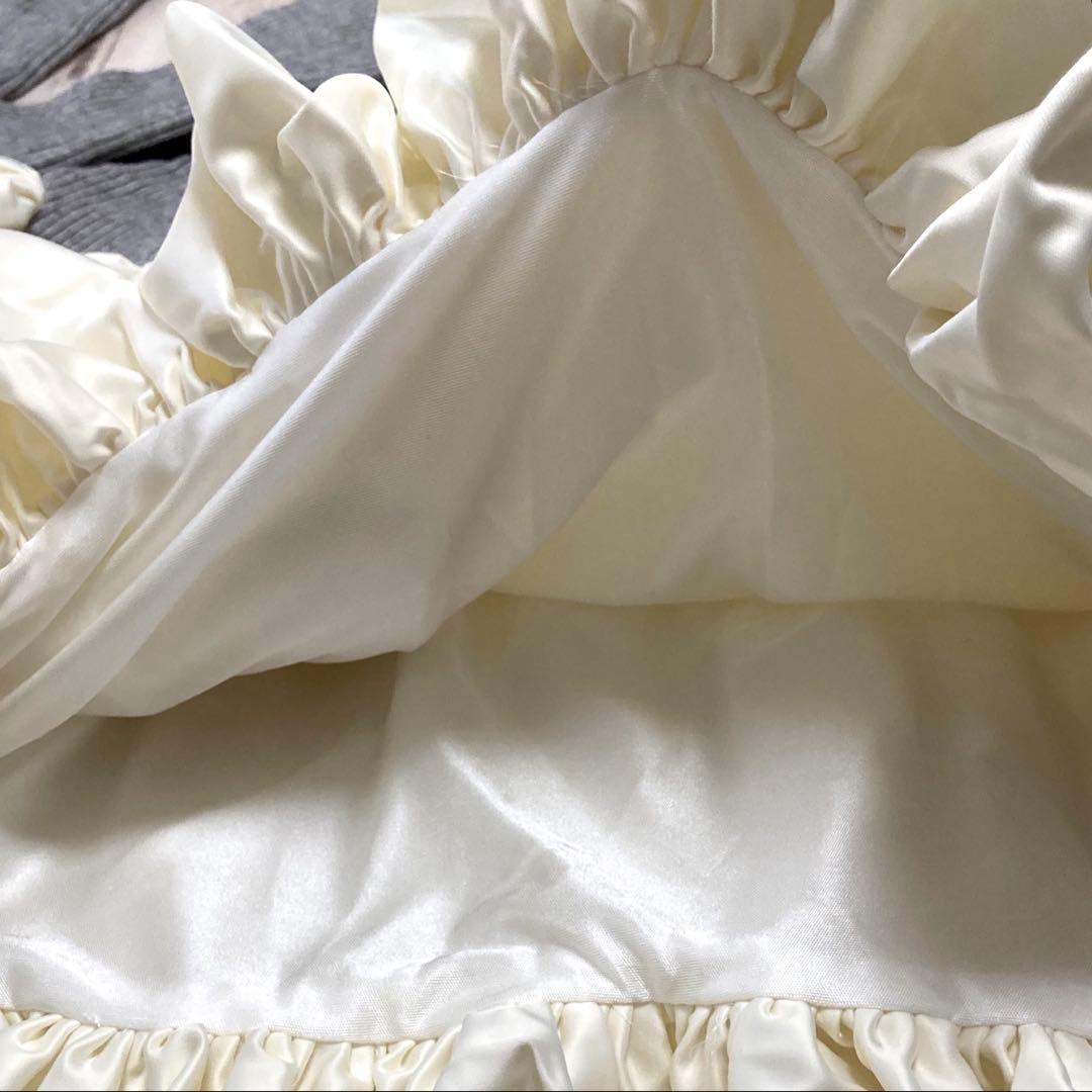 ミストレアス　Scalloped Balloon Knit Dress 三上悠亜