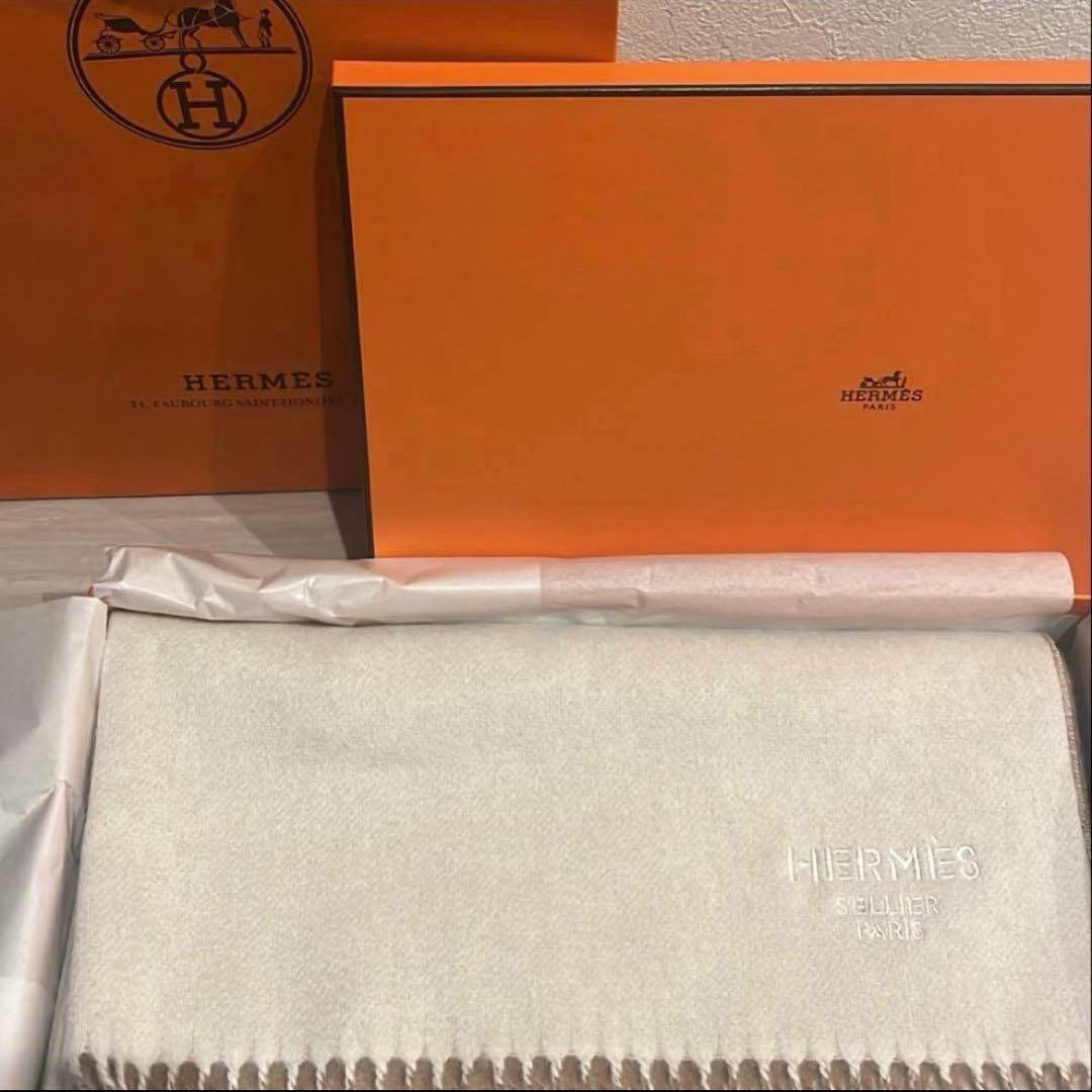 HERMESストールダブルフェイス