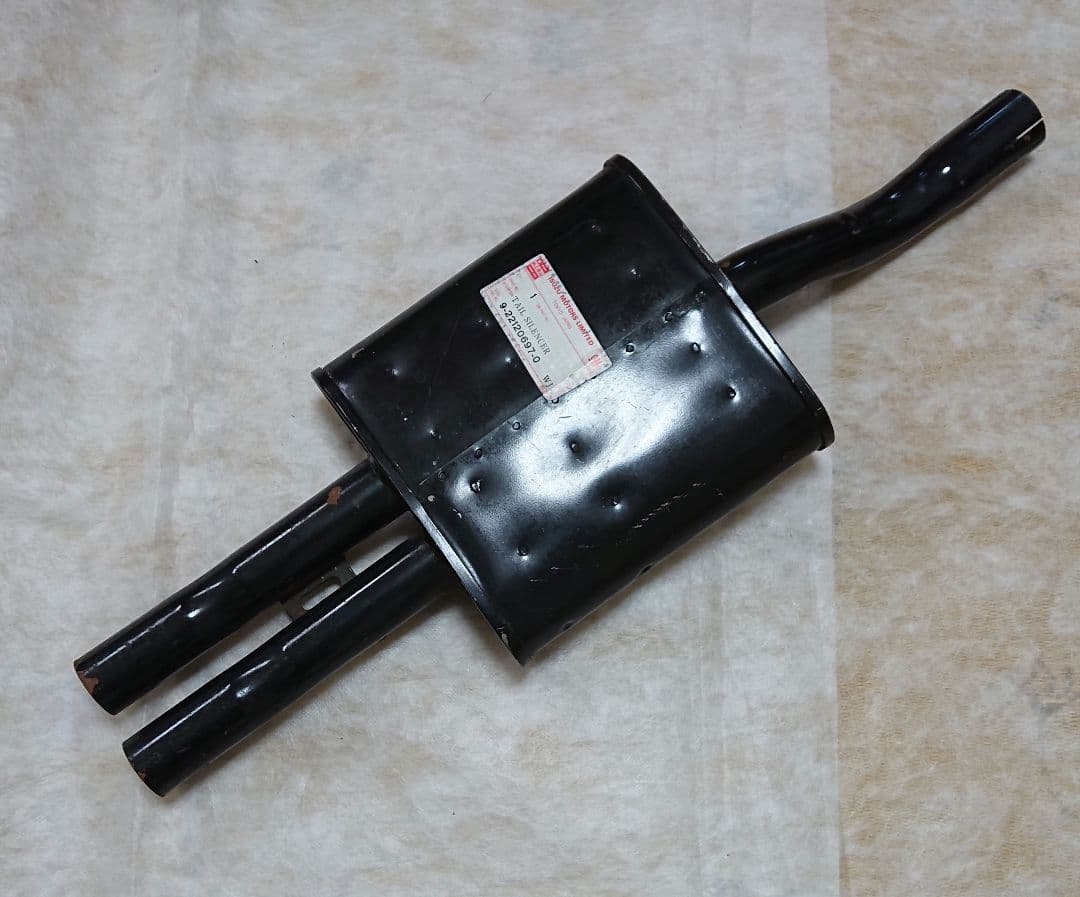 いすゞ　ベレット　新品未使用品　マフラー