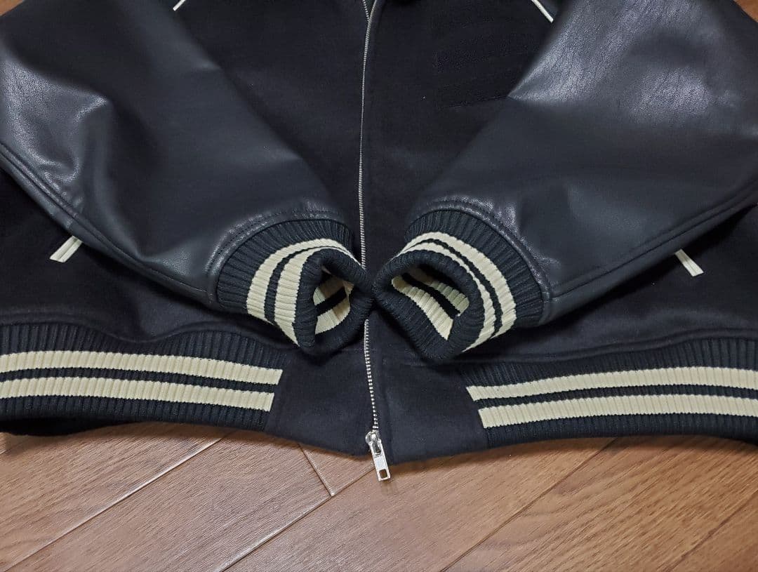 新品未使用 Lesserafim ZOZOTOWN スタジャンM