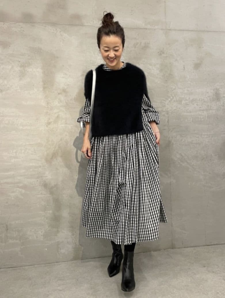 【美品】BEARDSLEY ビアズリー　ファーニットポンチョ　ブラック