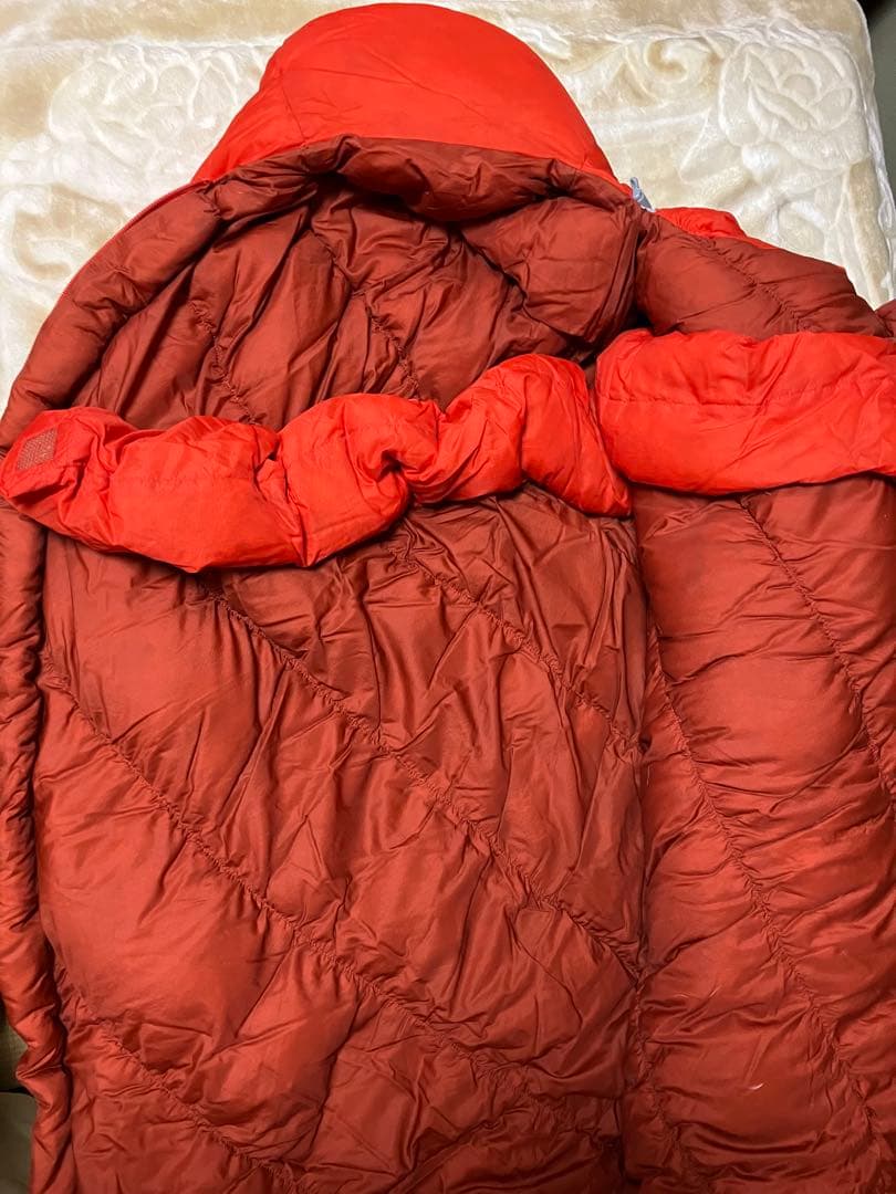 モンベル　ダウンハガー　800 #１　専用ストリージバッグ付き