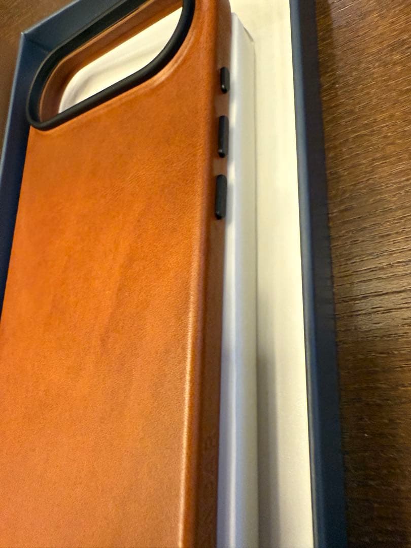 iPhoneAir用ケース　Andar Aspen 日本未発売