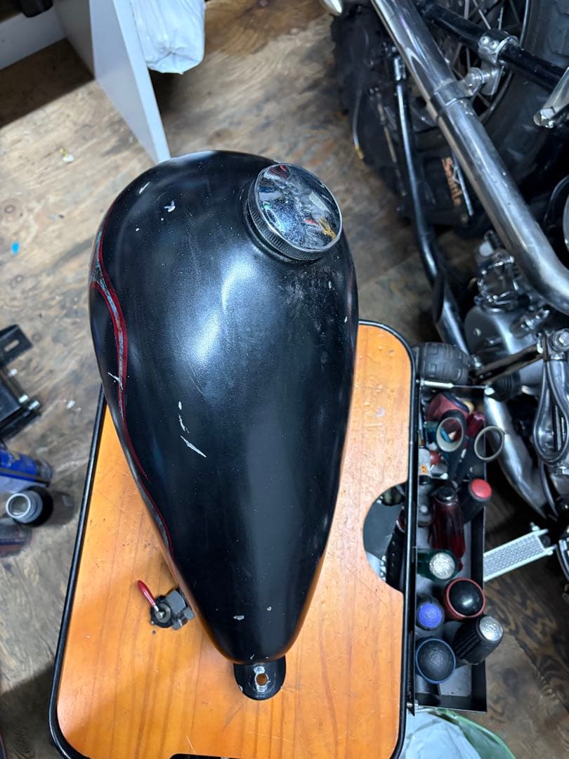 エッグタンク　バイク　ハーレータンク