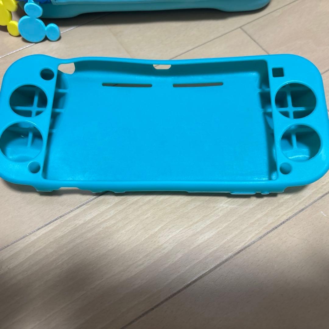 Switch light　箱入りセット　画面シート　保護ケース　SDカード付き