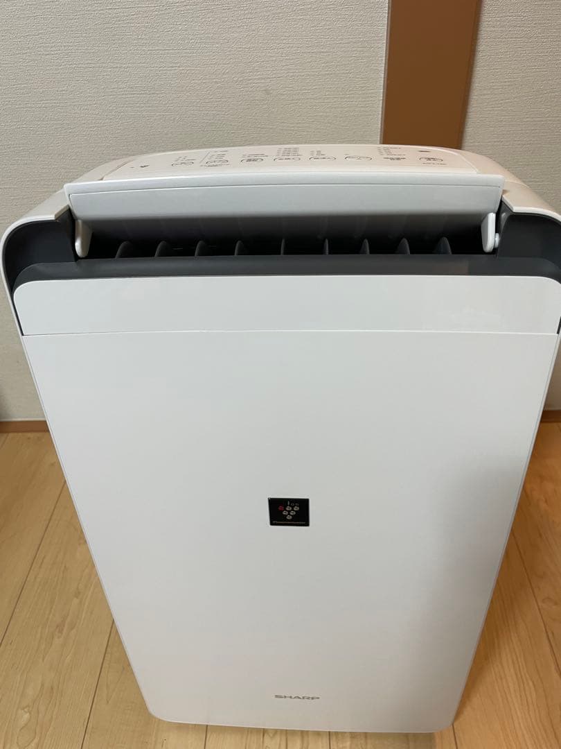 美品　　SHARP CV-L120-W 除湿機