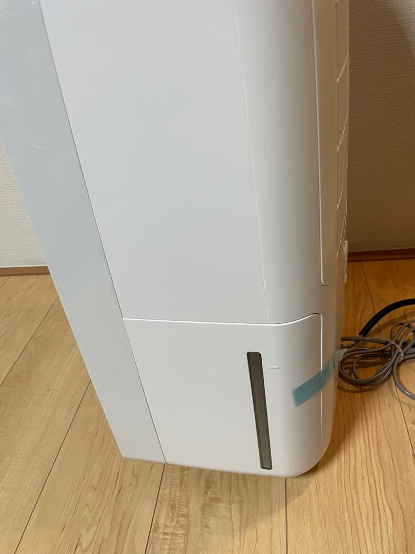 美品　　SHARP CV-L120-W 除湿機