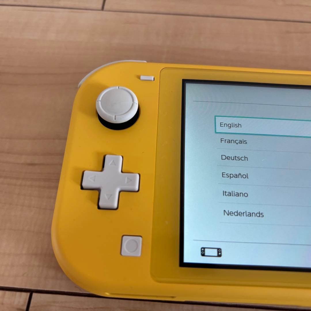 Nintendo Switch Lite イエロー ハードケース おまけ付き