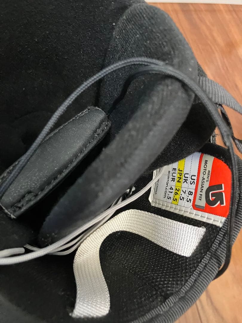 スノーボード（Burton）4点セット+ウェア（ESTIVO）