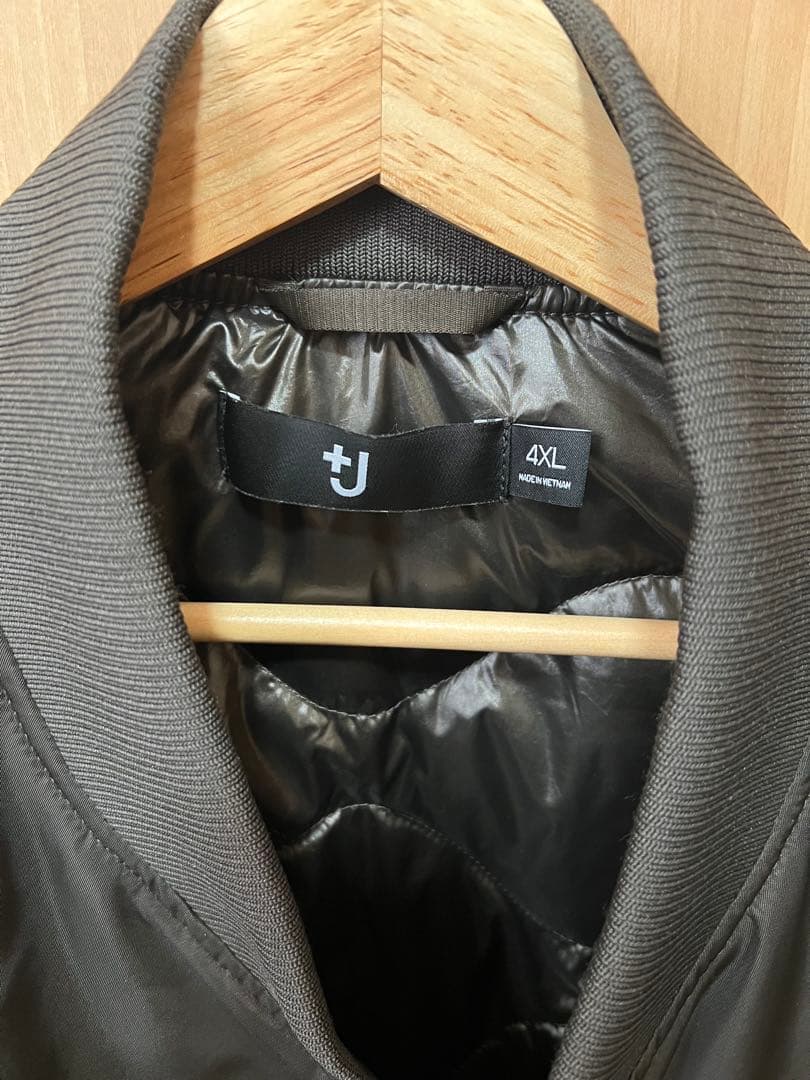 UNIQLO ジルサンダー　+J ハイブリッドダウン ma-1 カーキ　4xl